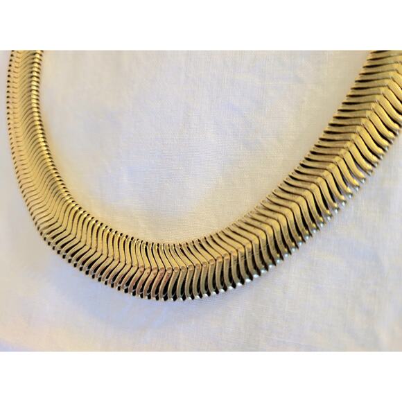 Gold Necklace Thick Chunky Herringbone Vintage Statement MCM Mid-Century Modern - Picture 7 of 10